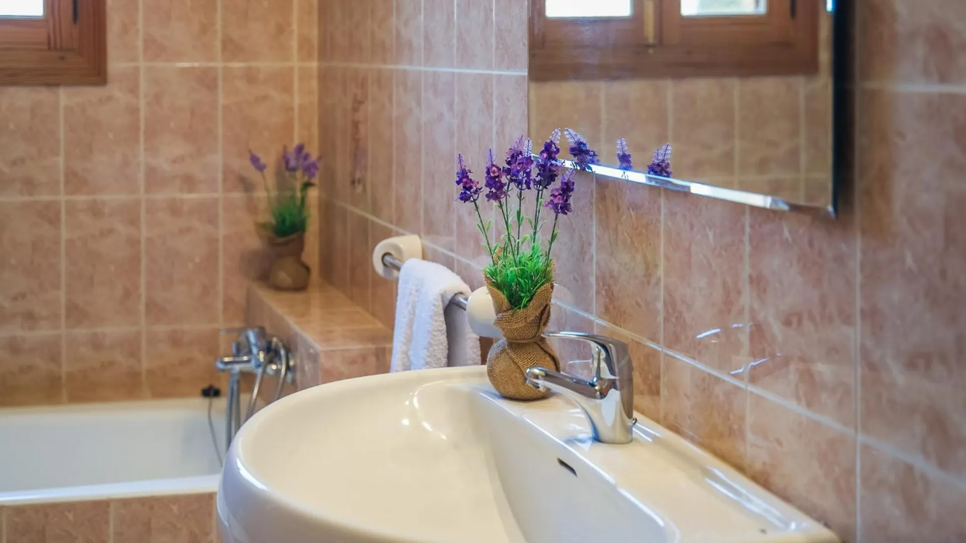 Holiday Home For 6 Guests In Manacor