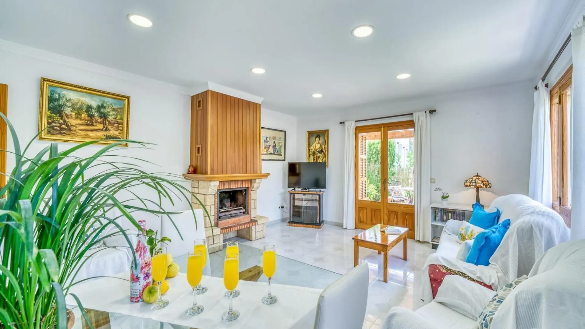 Holiday Home For 6 Guests In Manacor Spain
