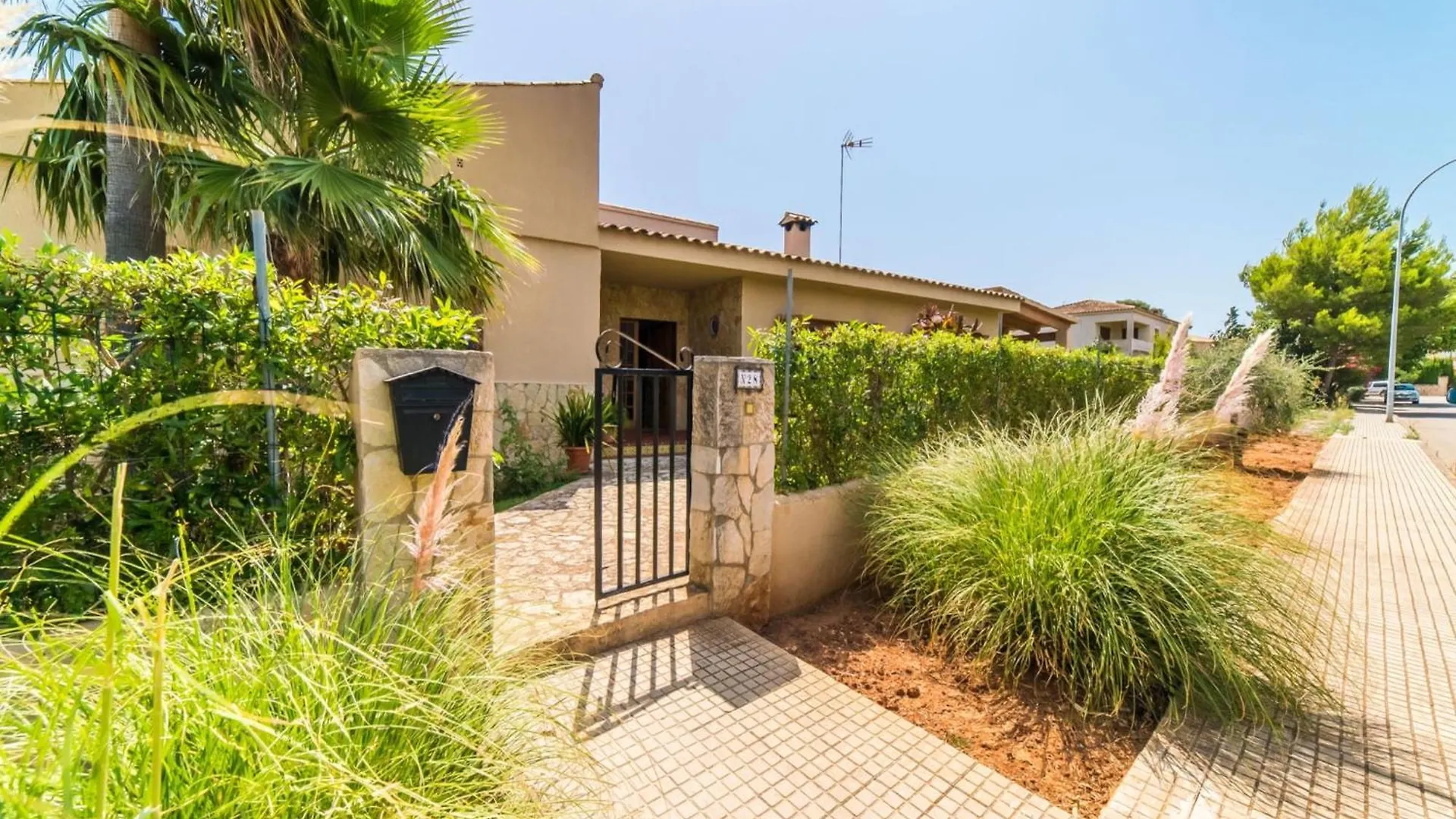 Holiday Home For 6 Guests In Manacor