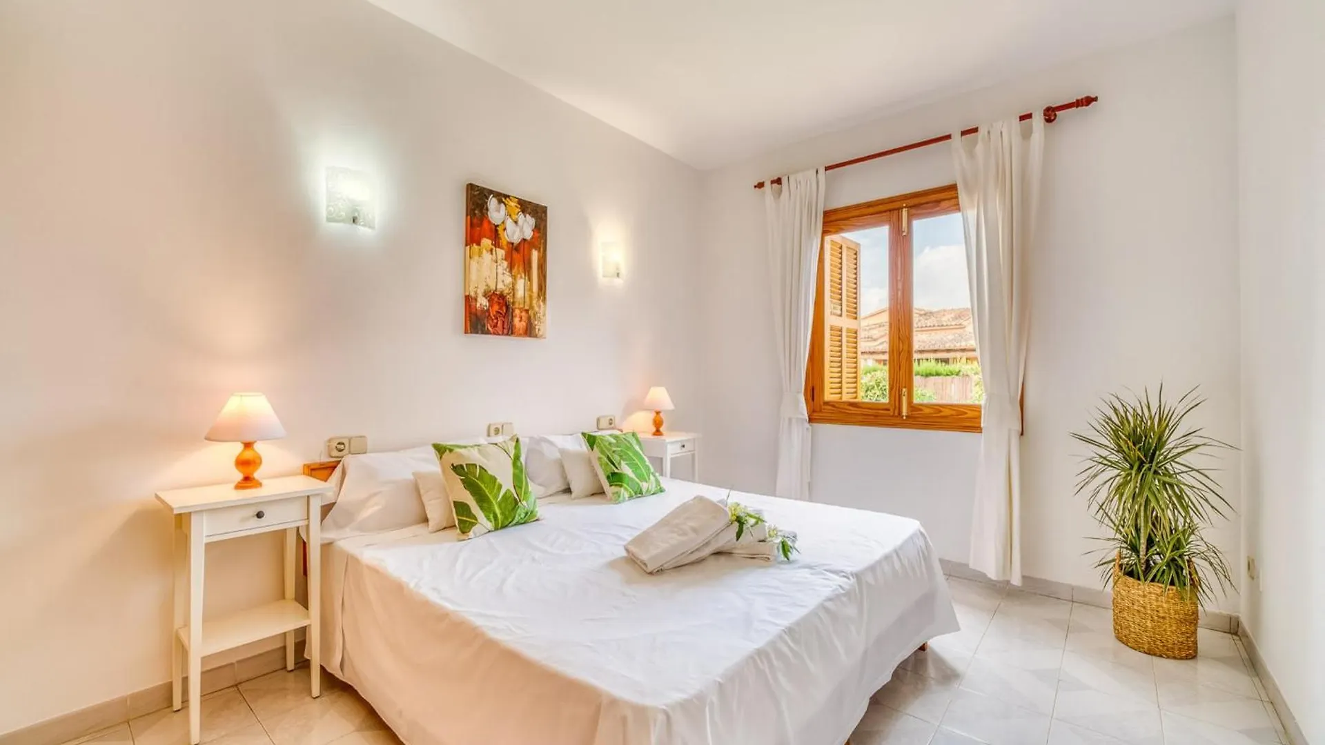 Holiday Home For 6 Guests In Manacor Spain