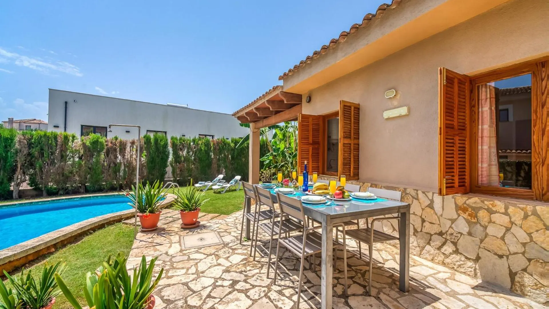 Holiday Home For 6 Guests In Manacor Spain